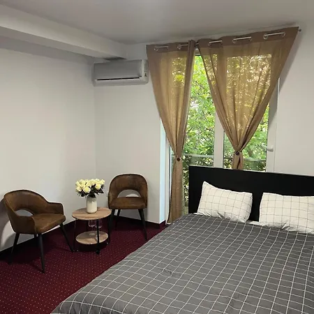 Sofia Maria Aparthotel 4*